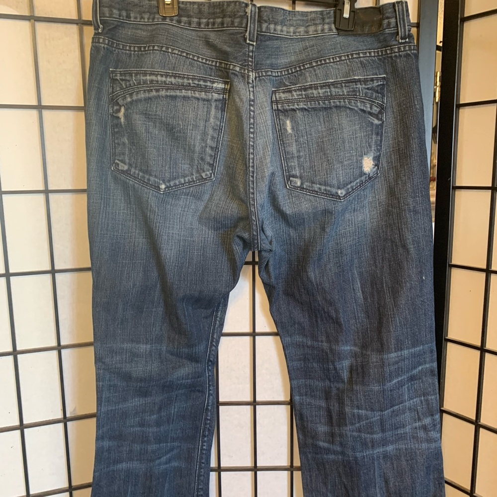 EUC Postage Men's Distressed Blue Denim Jeans size 38 Waist - Picture 8 of 11